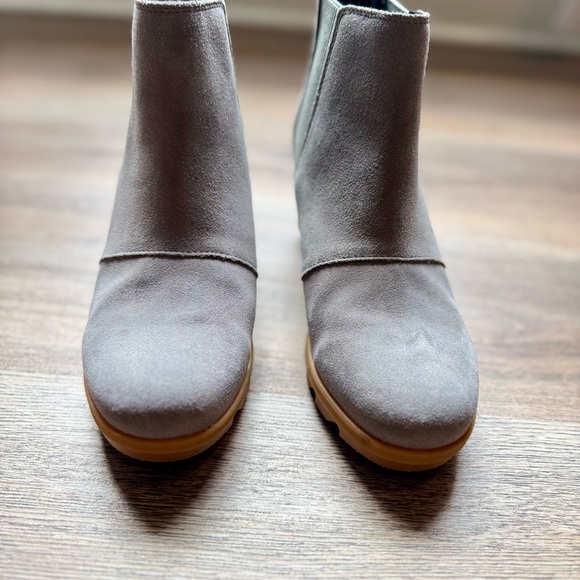 SOREL Women’s Gray Suede Leather Wedge Booties, 8.5 - Picture 5 of 8